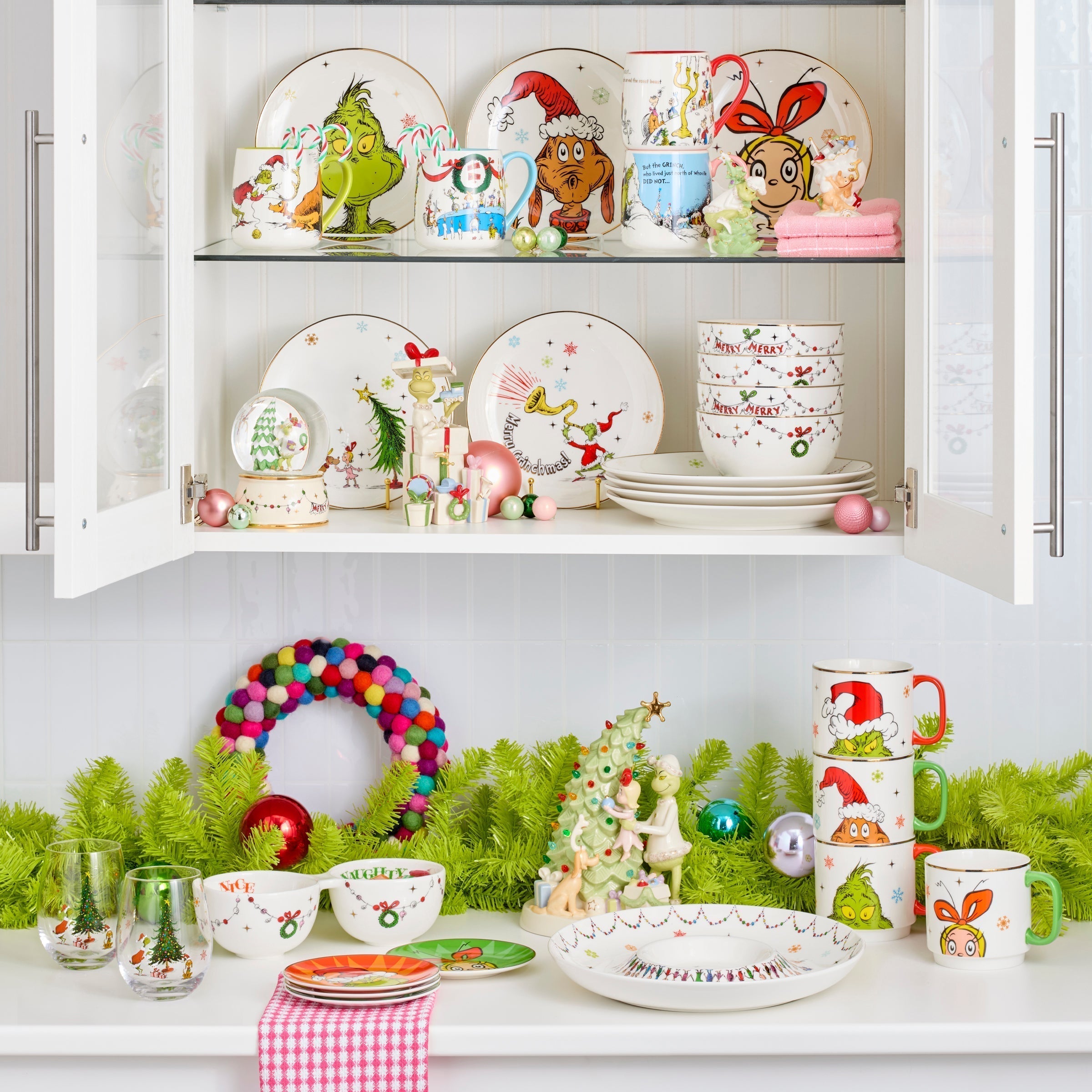 Lenox Premium Merry Grinchmas Chip & Dip Bowl - Image 2