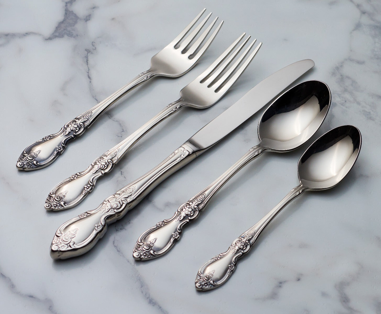 Lenox Premium Louisiana 5-Piece Place Setting - Image 2