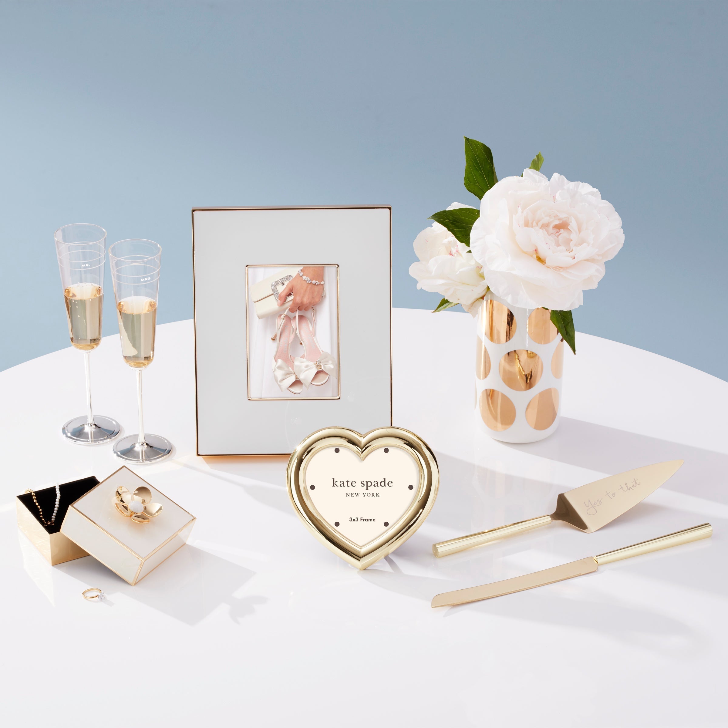 Lenox Premium Make It Pop Gold Floral Box - Image 4