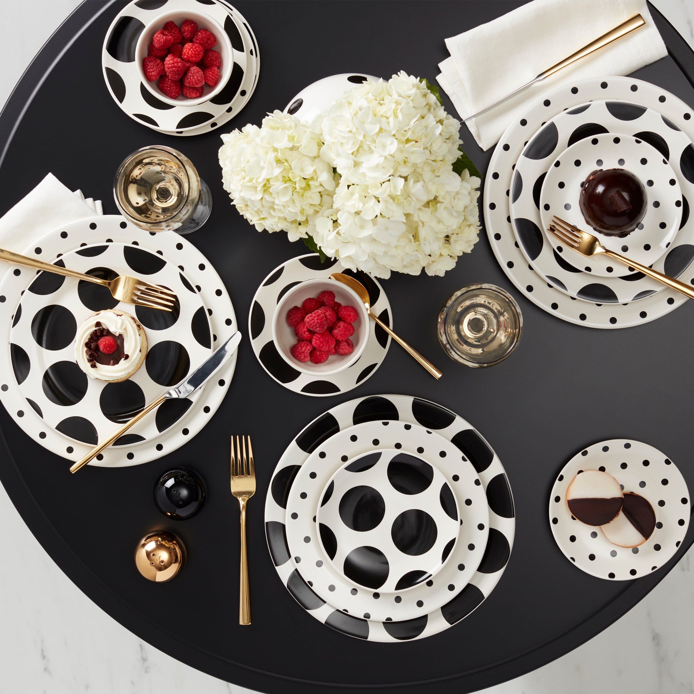Lenox Premium On The Dot 12-Piece Dinnerware Set - Image 3
