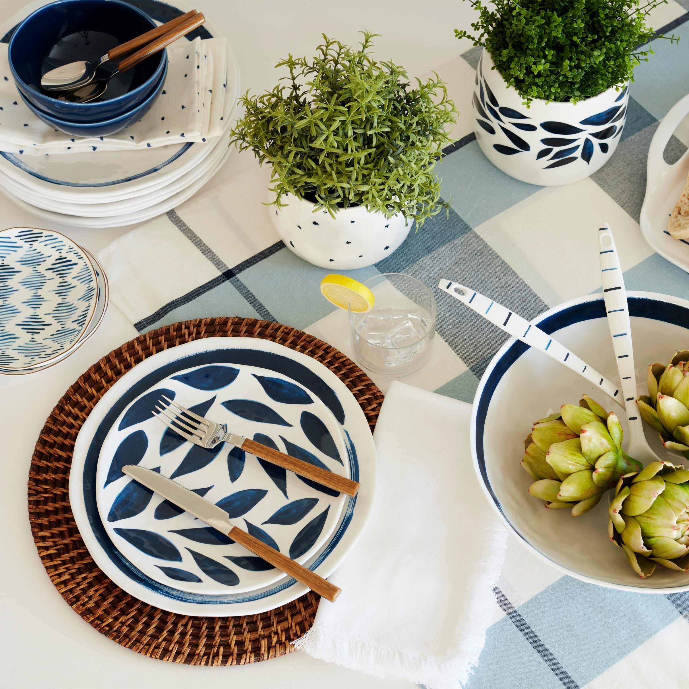 Lenox Premium Blue Bay Melamine 20-Piece Dinnerware Set - Image 2
