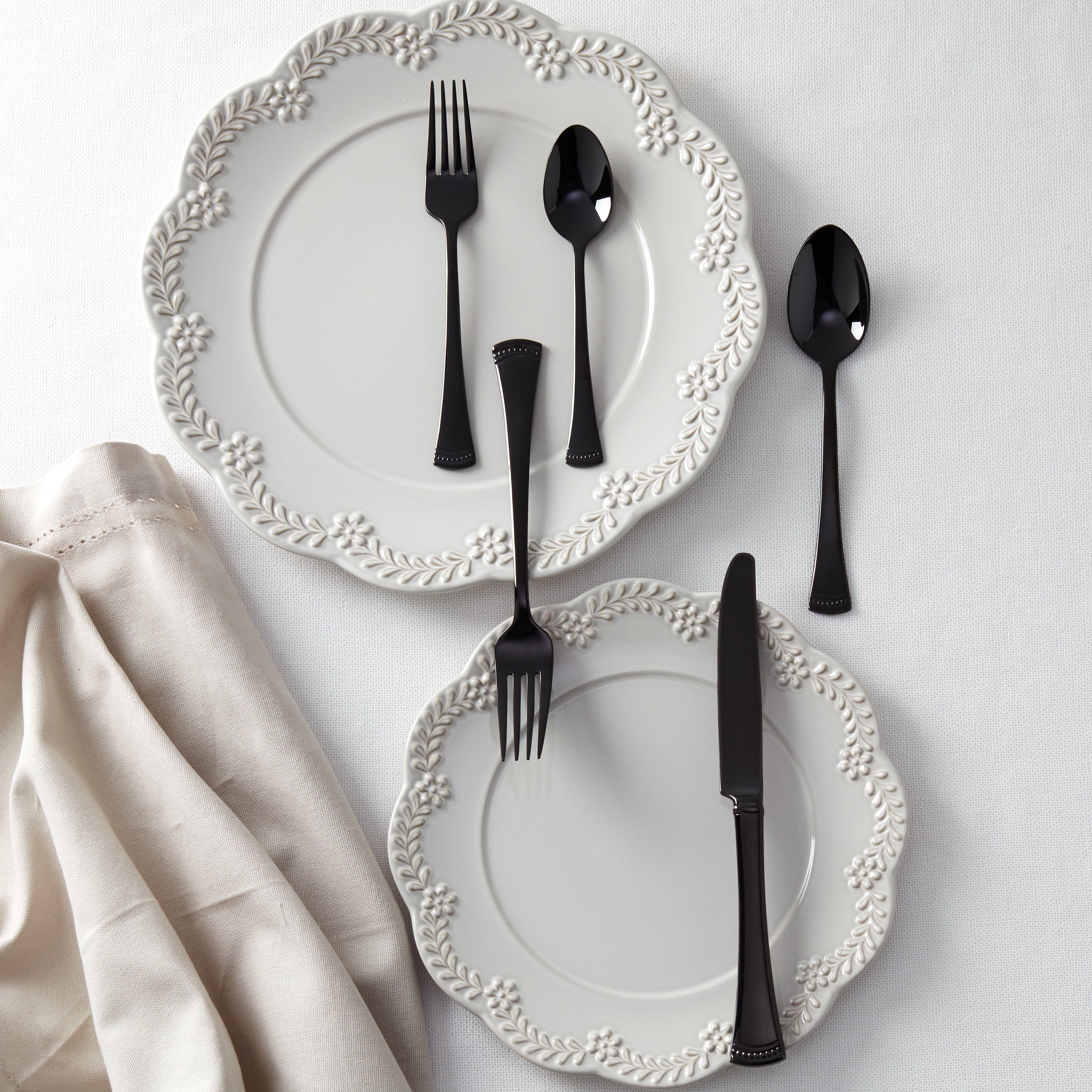 Lenox Premium Portola Black Mirror 20-Piece Flatware Set - Image 5