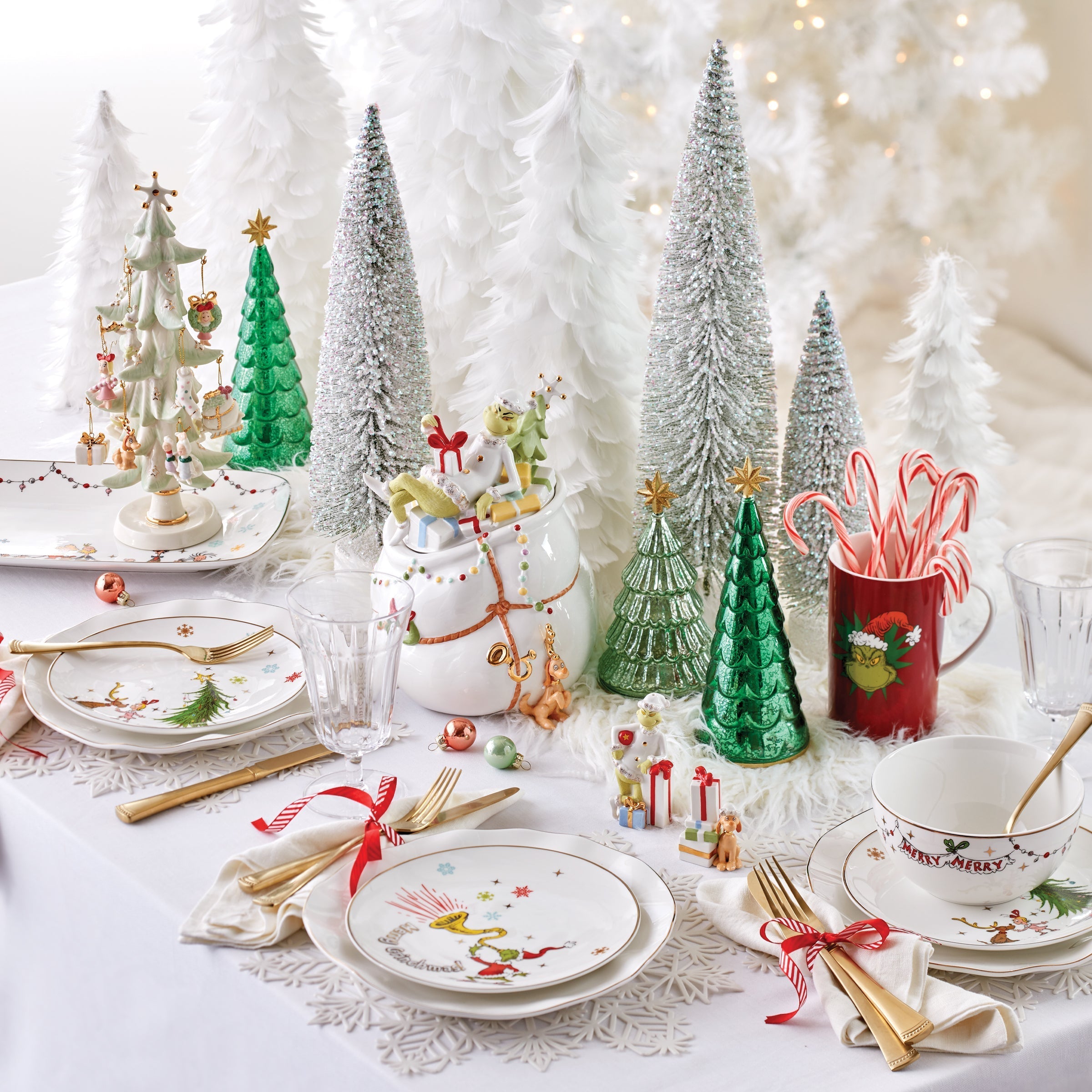 Lenox Premium How The Grinch Stole Christmas 12-Piece Ornament & Tree Set - Image 3