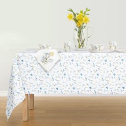 Lenox Premium Wildflowers Allover 60x102 Tablecloth