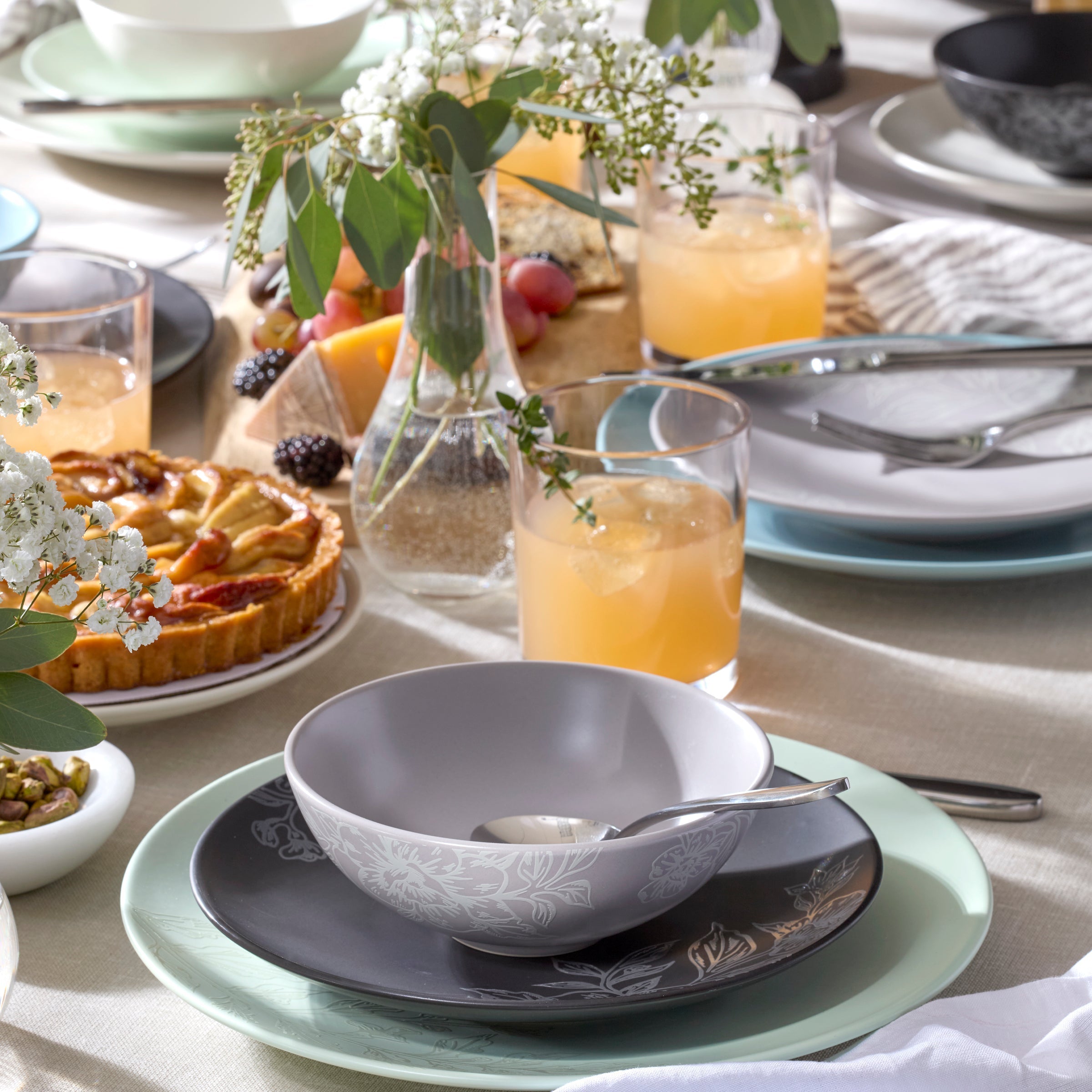 Lenox Premium Roseto Pumice 12-Piece Dinnerware Set - Image 3