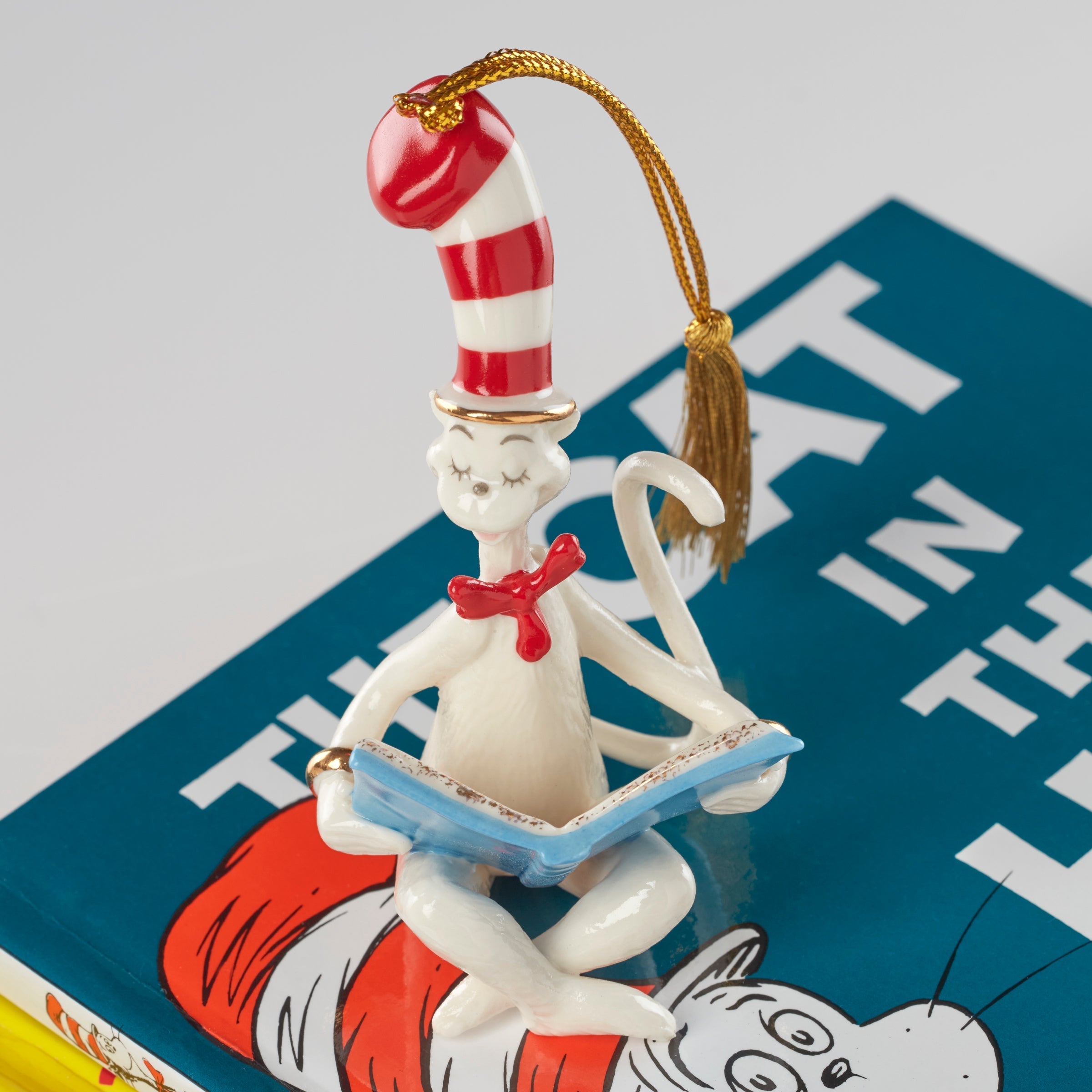 Lenox Premium Cat In The Hat Ornament - Image 3
