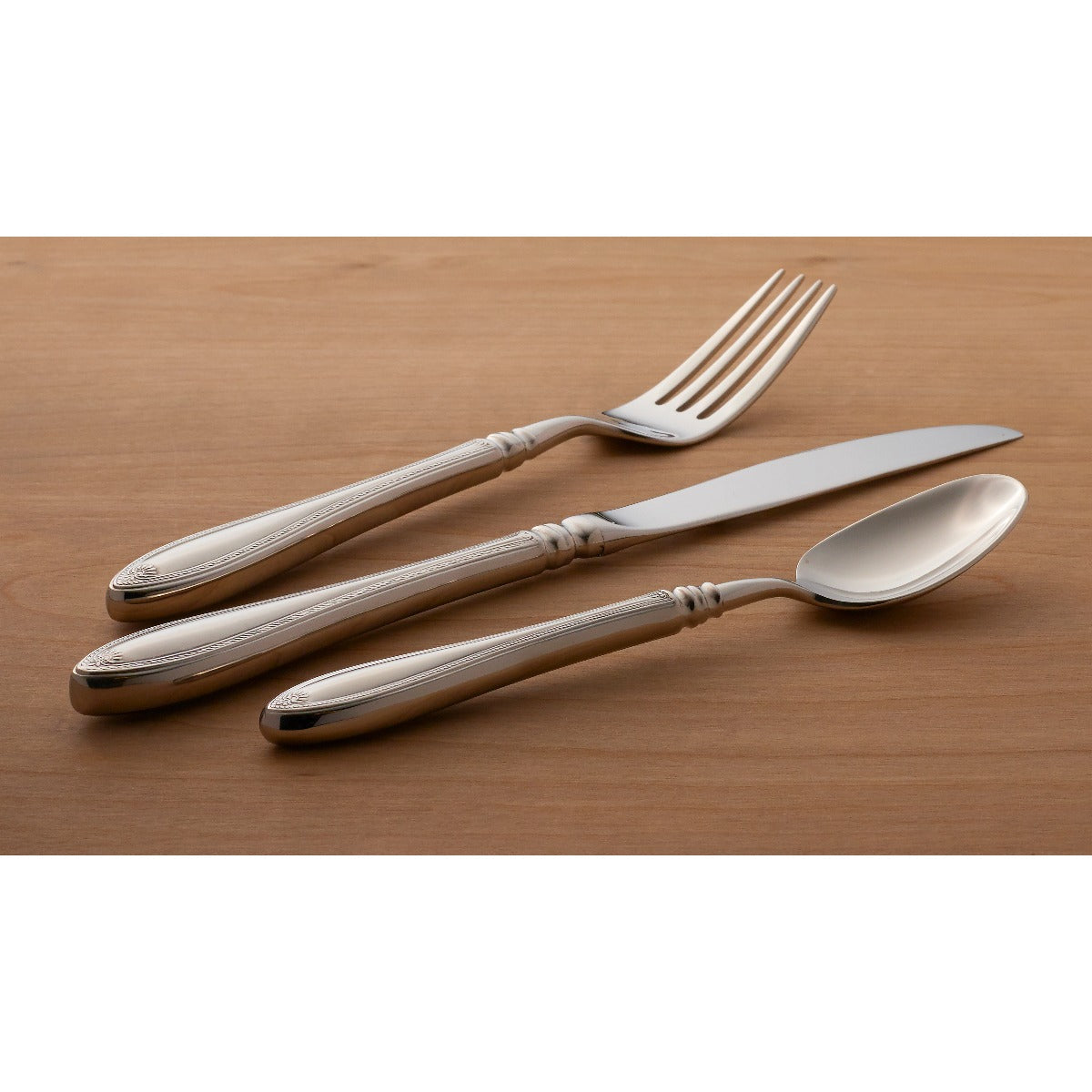 Lenox Premium Sheraton 5-Piece Place Setting - Image 5