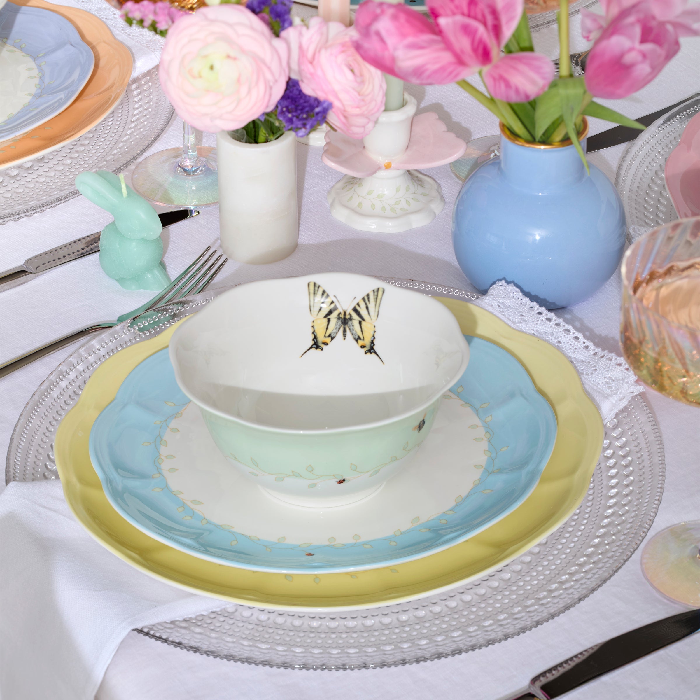 Lenox Premium Butterfly Meadow Colors 18-Piece Dinnerware Set - Image 6