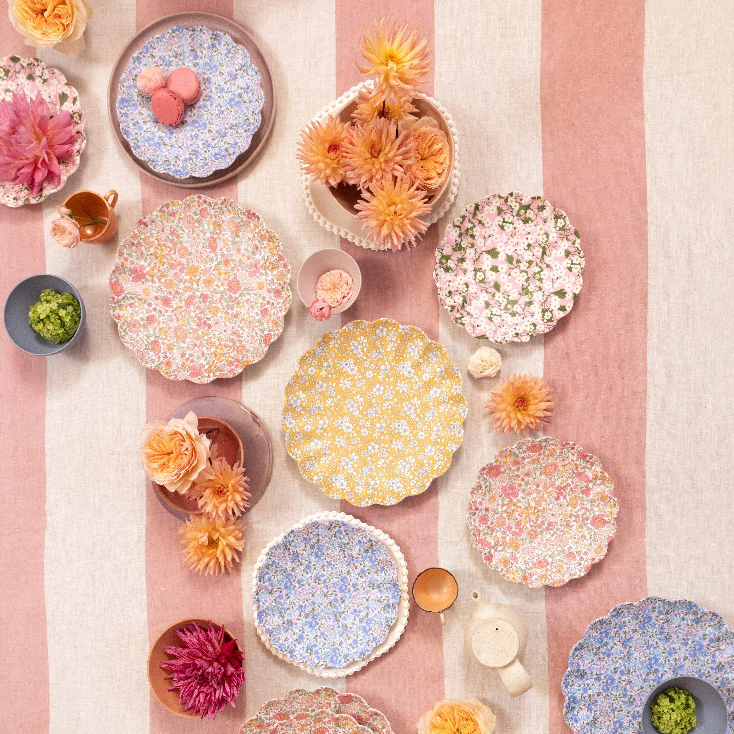 Lenox Premium Meri Meri X Liberty Floral Melamine Small Plate, Set of 4 - Image 7