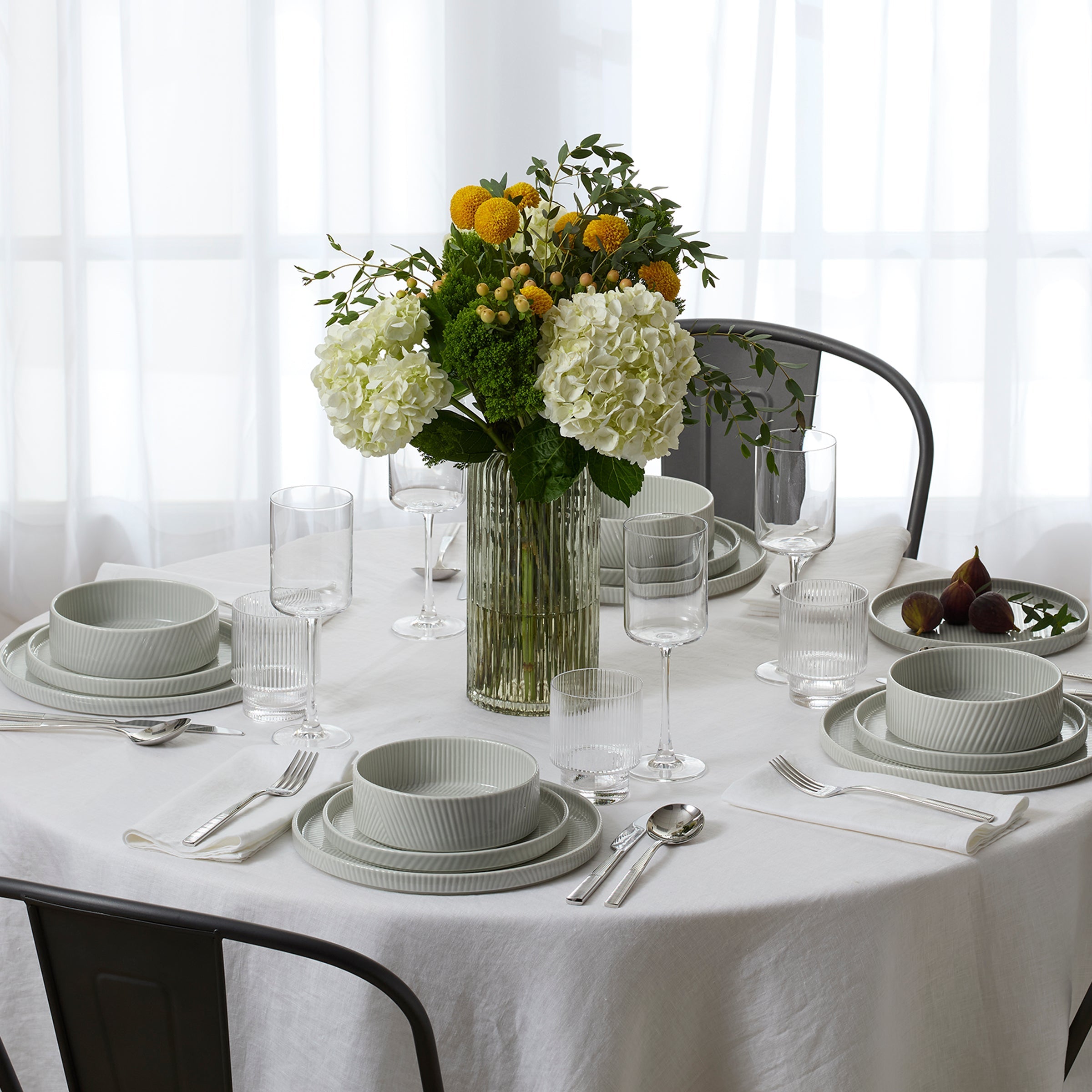 Lenox Premium Modulus Vapor 16-Piece Dinnerware Set - Image 9
