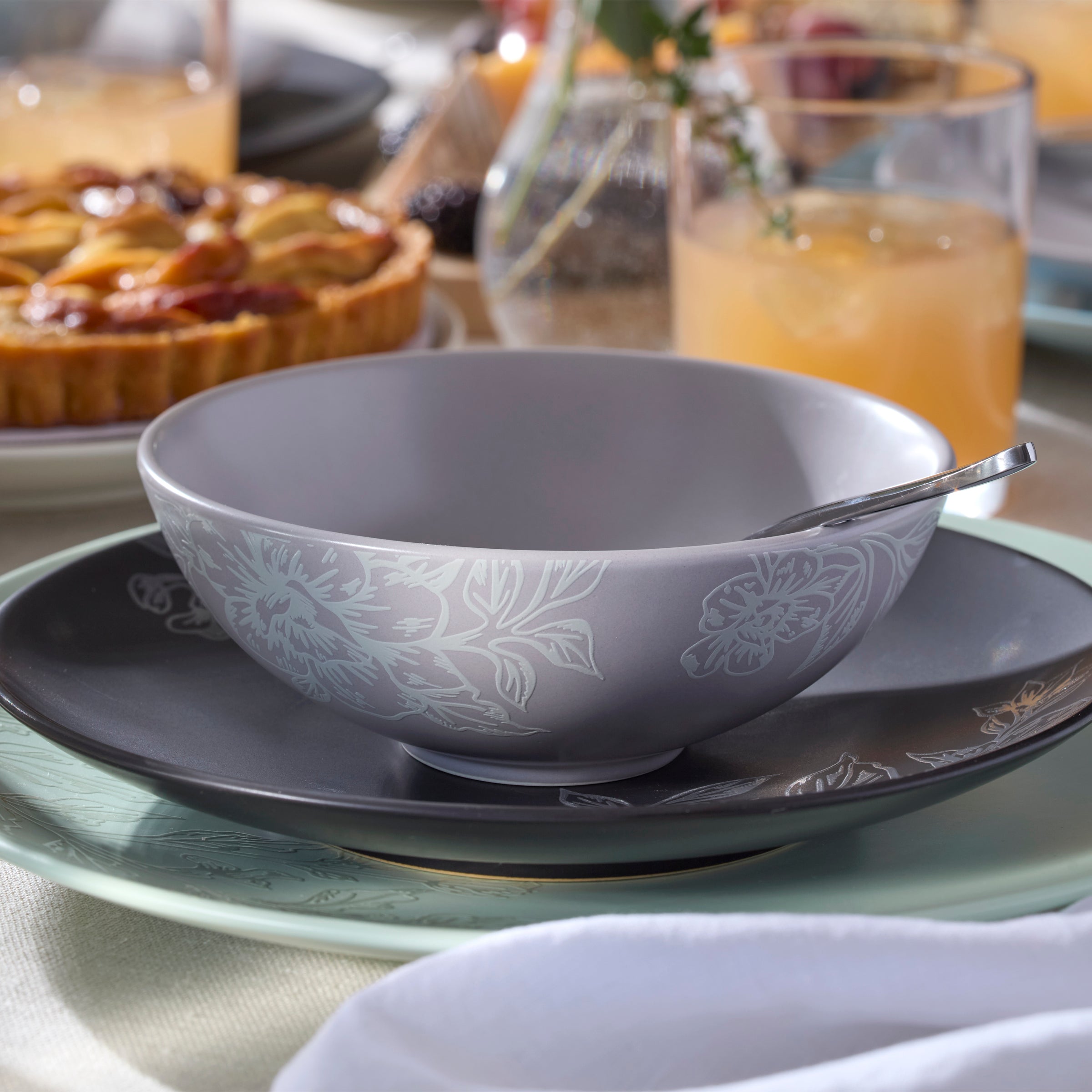 Lenox Premium Roseto Soft Sage 12-Piece Dinnerware Set - Image 11