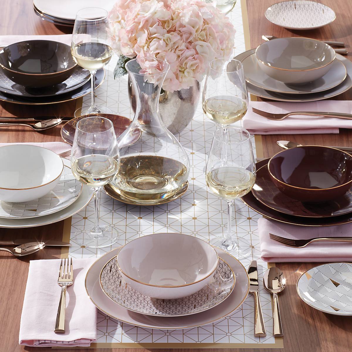 Lenox Premium Trianna White 4-Piece Place Setting - Image 4