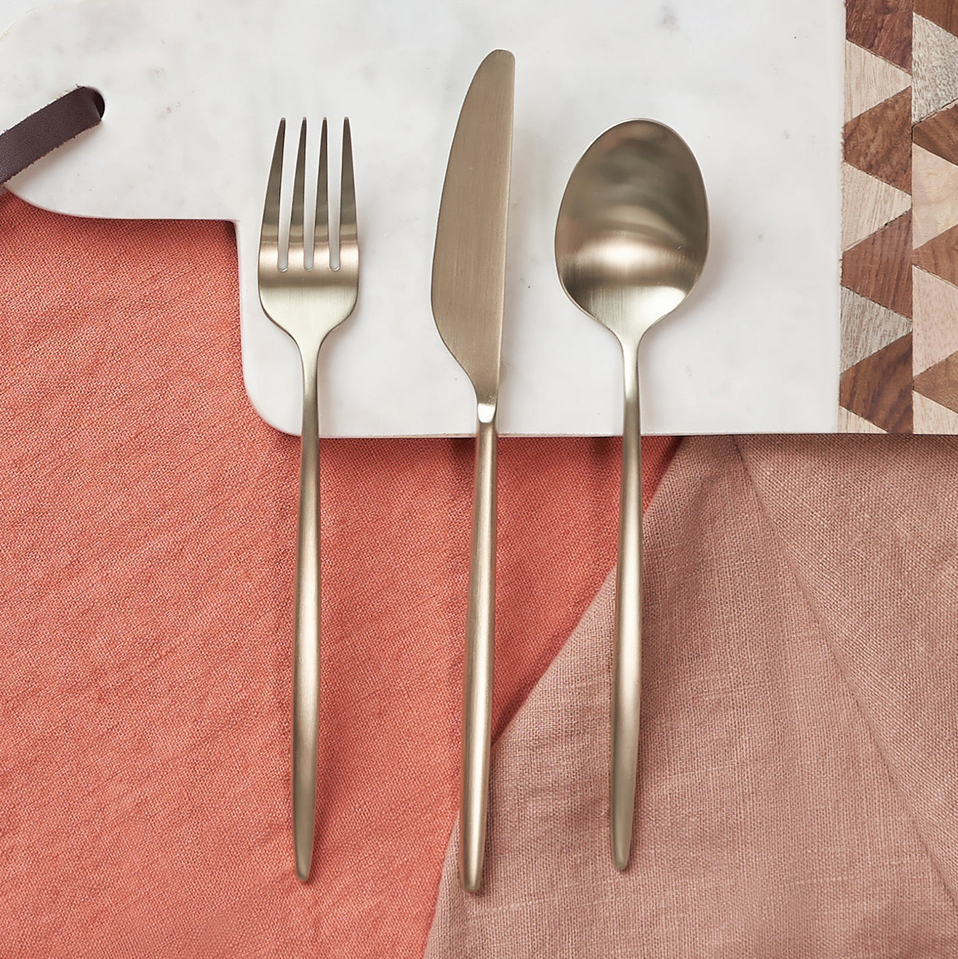 Lenox Premium Gaze Champagne Satin 20-Piece Flatware Set - Image 4