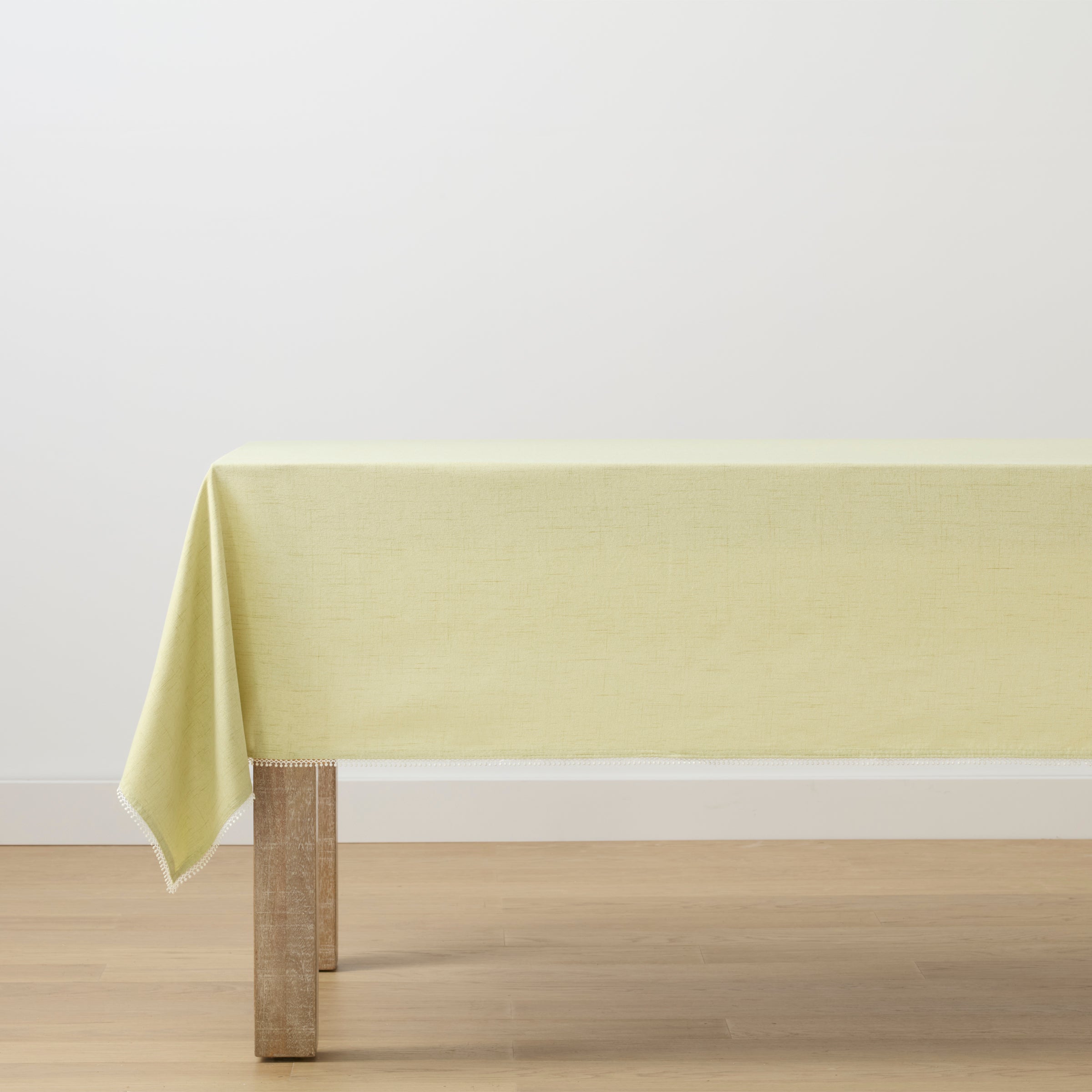Lenox Premium French Perle Pistachio 60x120 Tablecloth