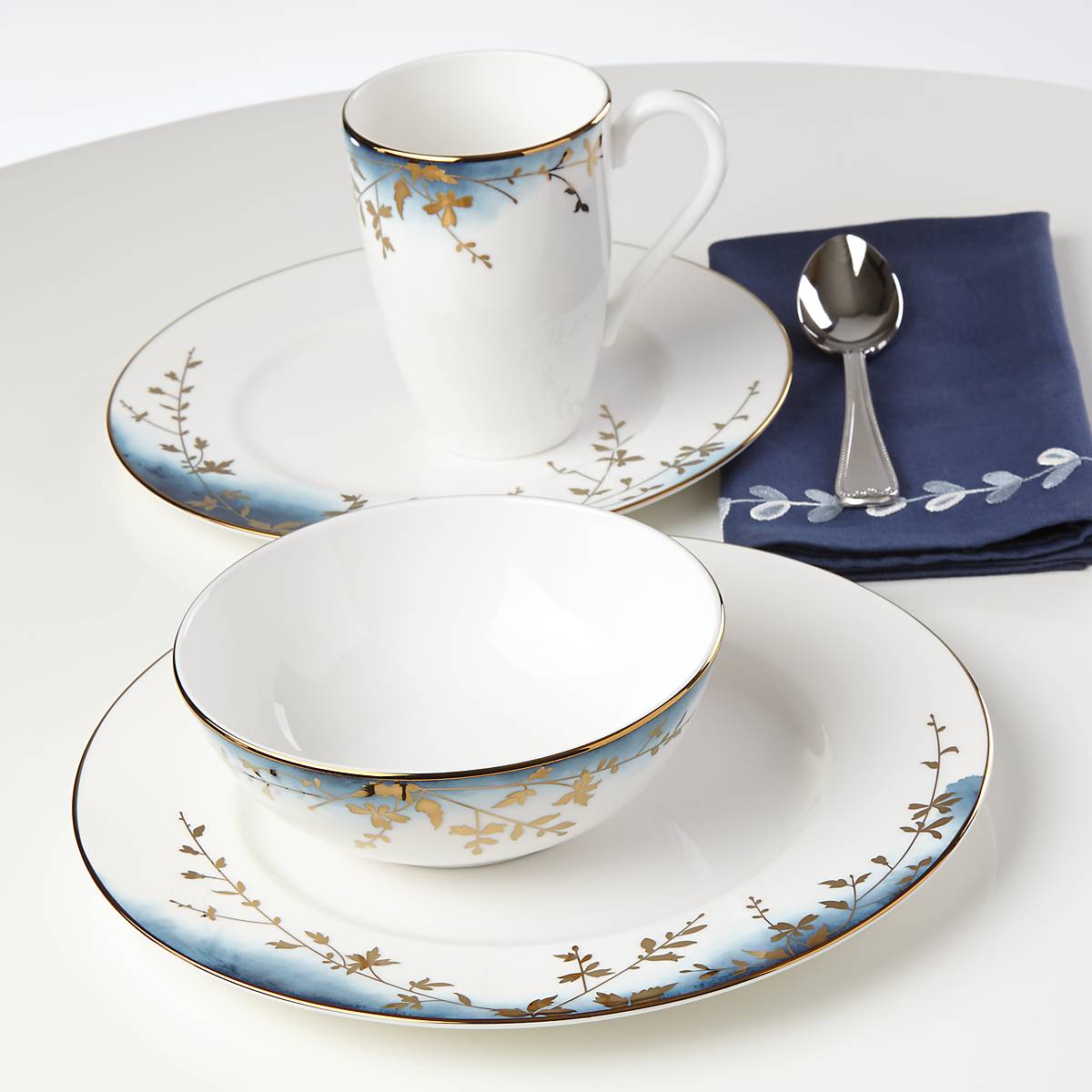 Lenox Premium Highgrove Park 4-Piece Place Setting - Image 2