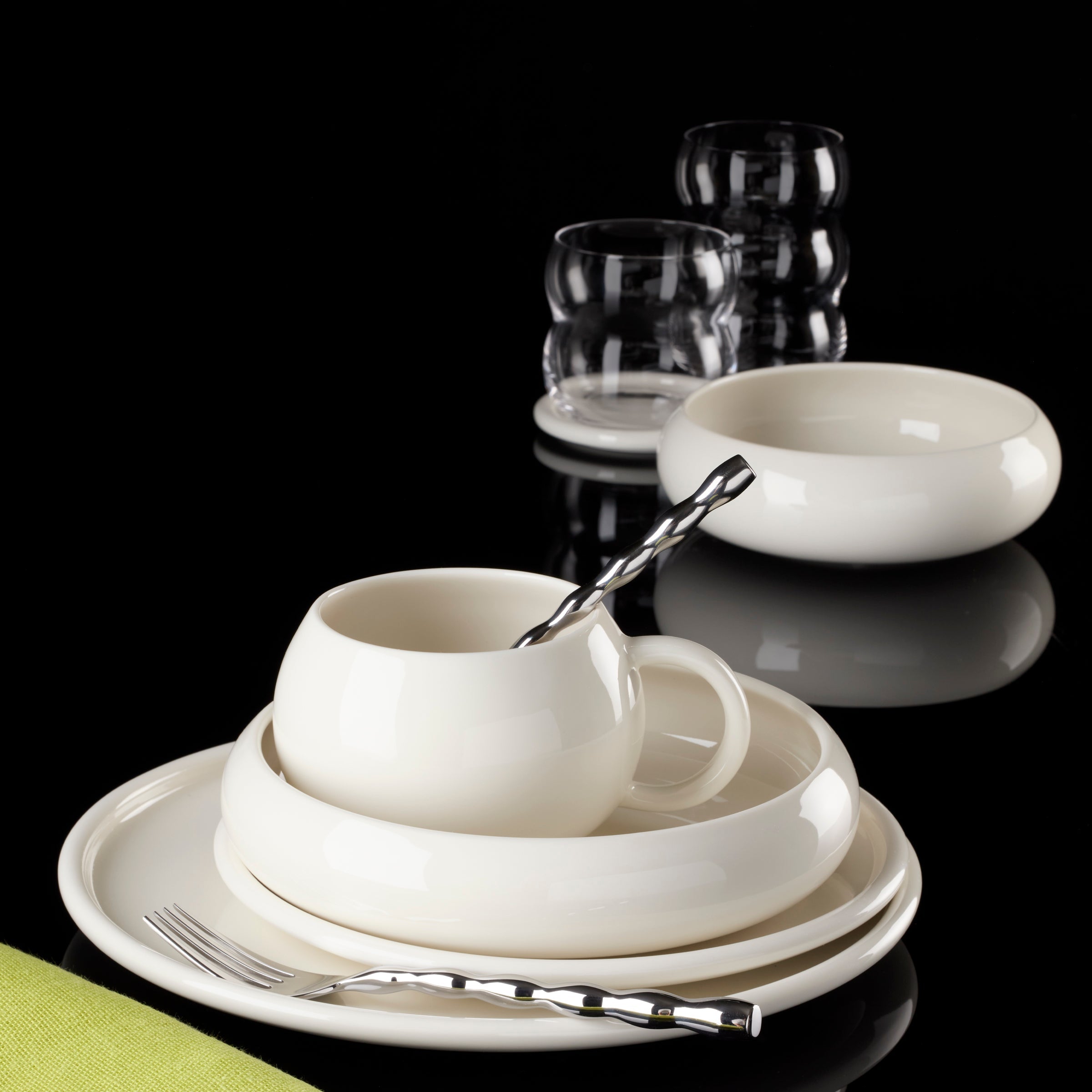Lenox Premium Quirk 12-Piece Dinnerware Set - Image 4