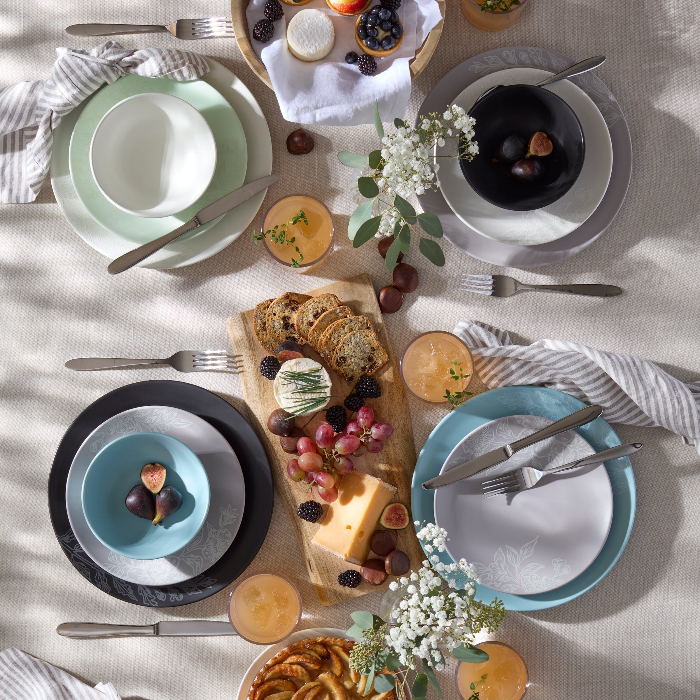 Lenox Premium Roseto Soft Sage 12-Piece Dinnerware Set - Image 6