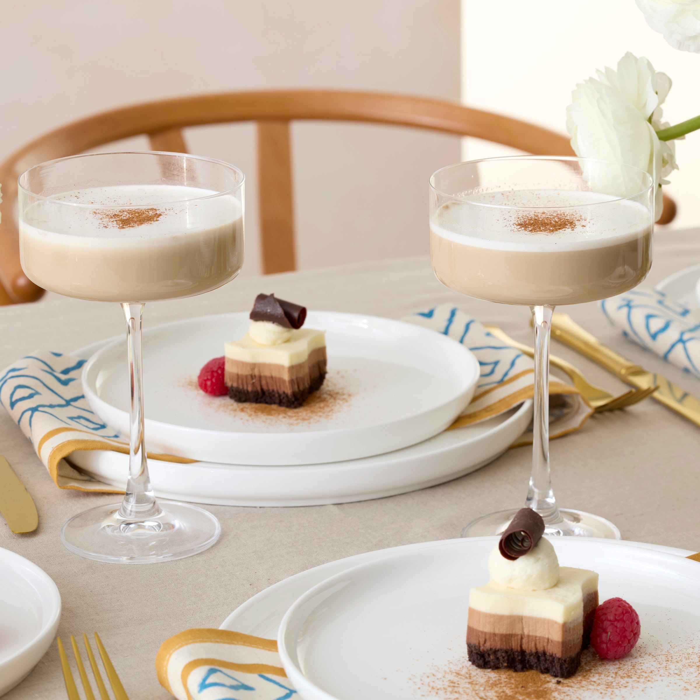 Lenox Premium Modern White 24-Piece Dinnerware Set - Image 7
