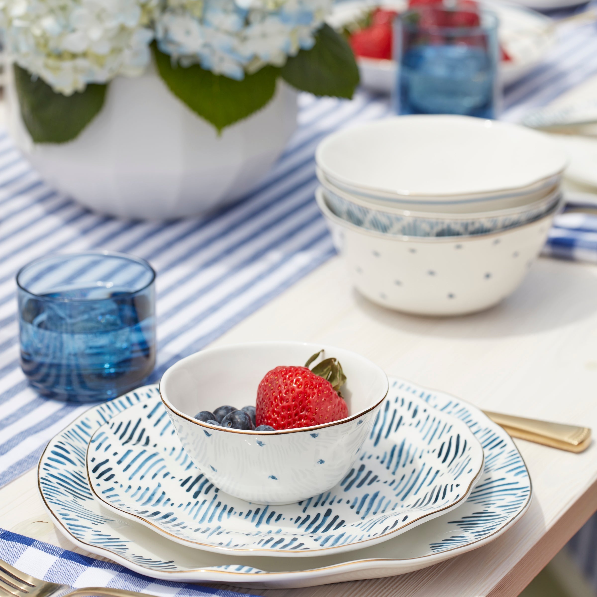 Lenox Premium Blue Bay 12-Piece Dessert Set - Image 3