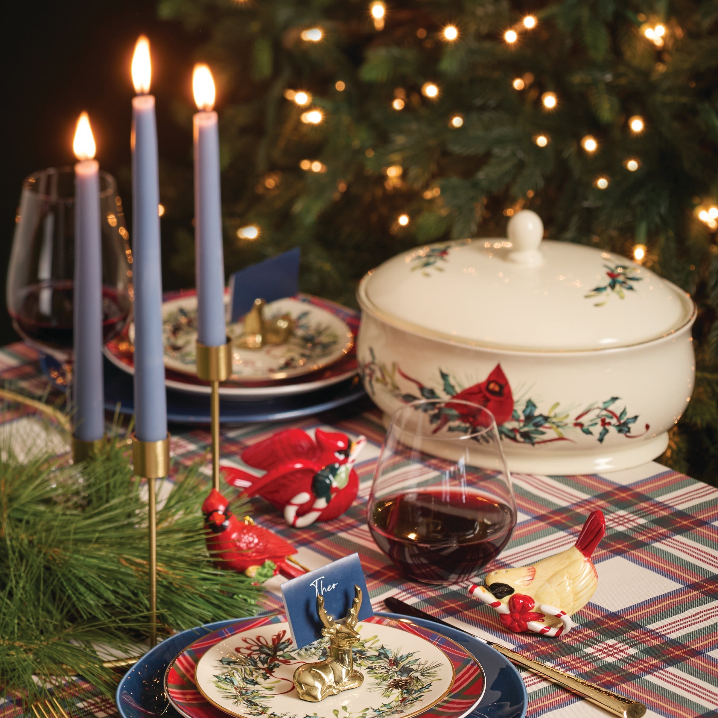 Lenox Premium Winter Greetings 12-Piece Dinnerware Set - Image 4