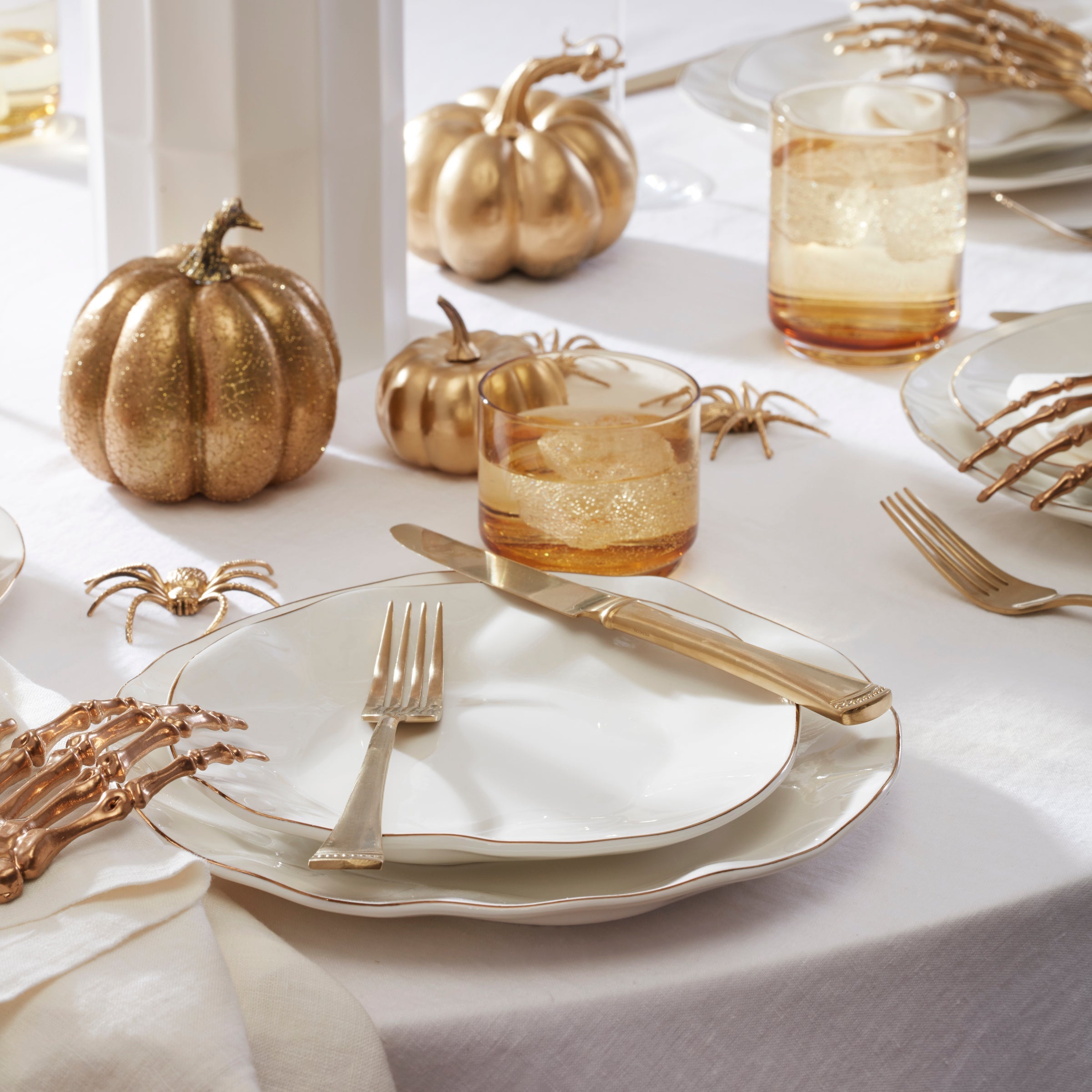 Lenox Premium Blue Bay White 12-Piece Dinnerware Set - Image 4