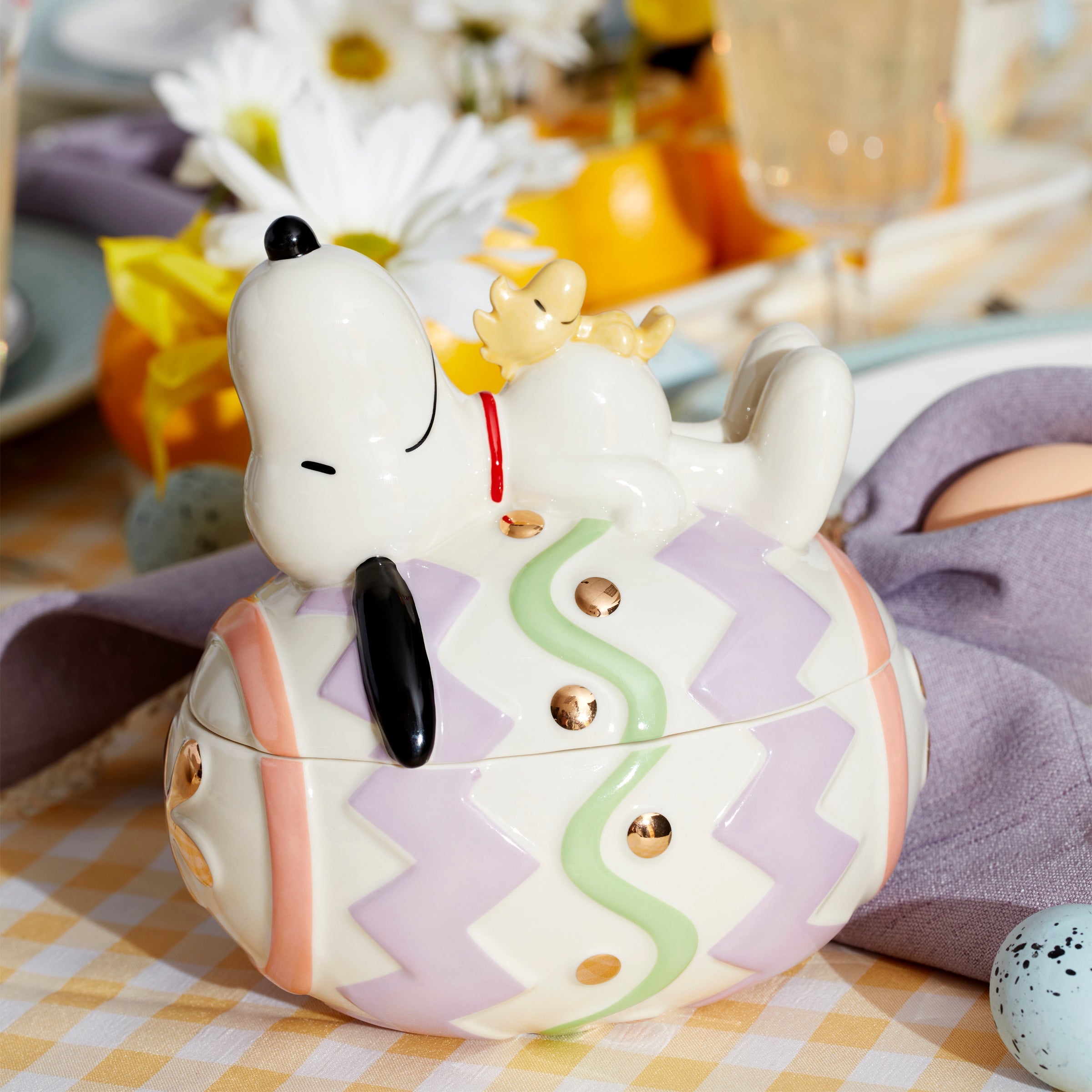 Lenox Premium Snoopy Easter Covered Candy Dish - Image 2