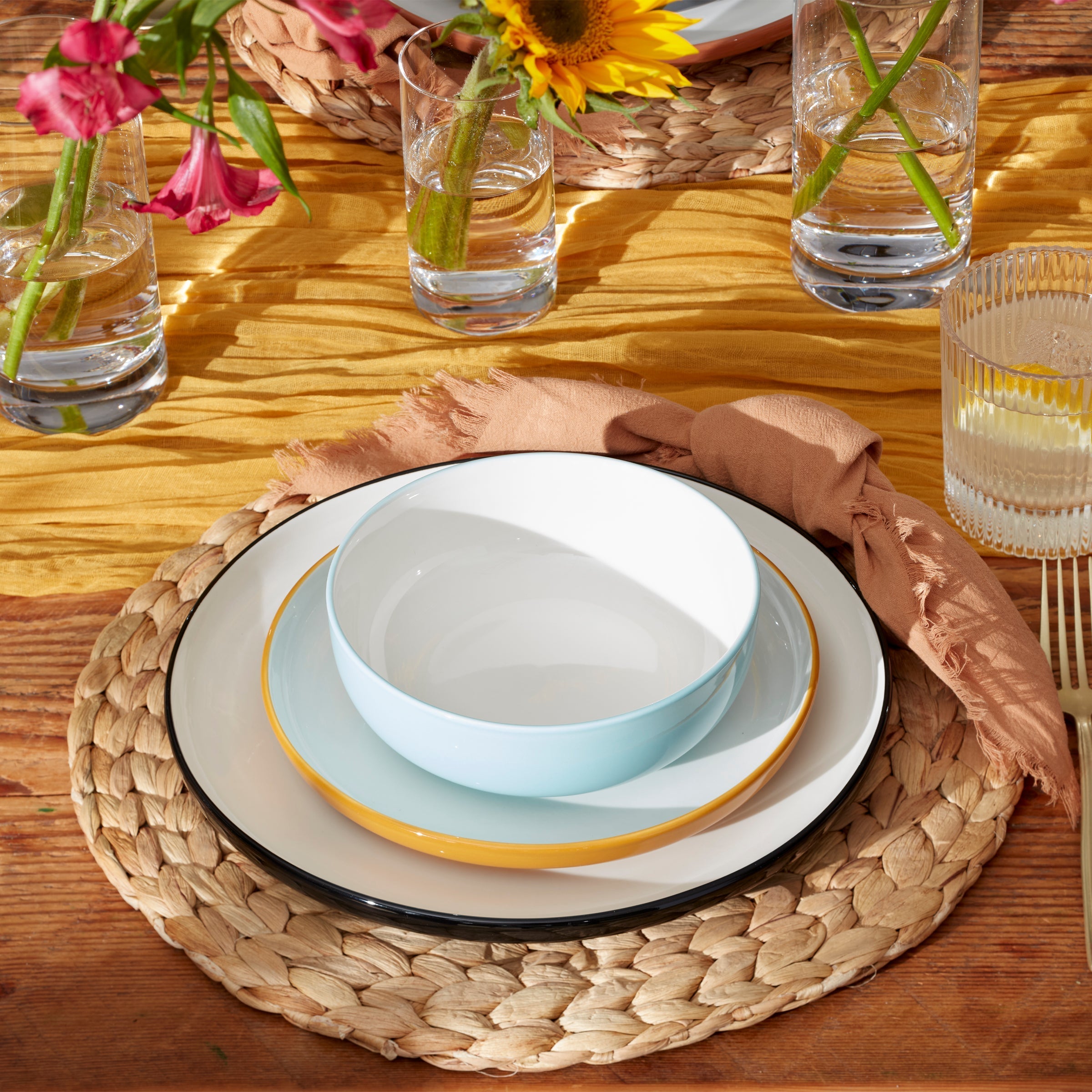 Lenox Premium 24 Seven Colors Sunbaked 12-Piece Dinnerware Set - Image 2
