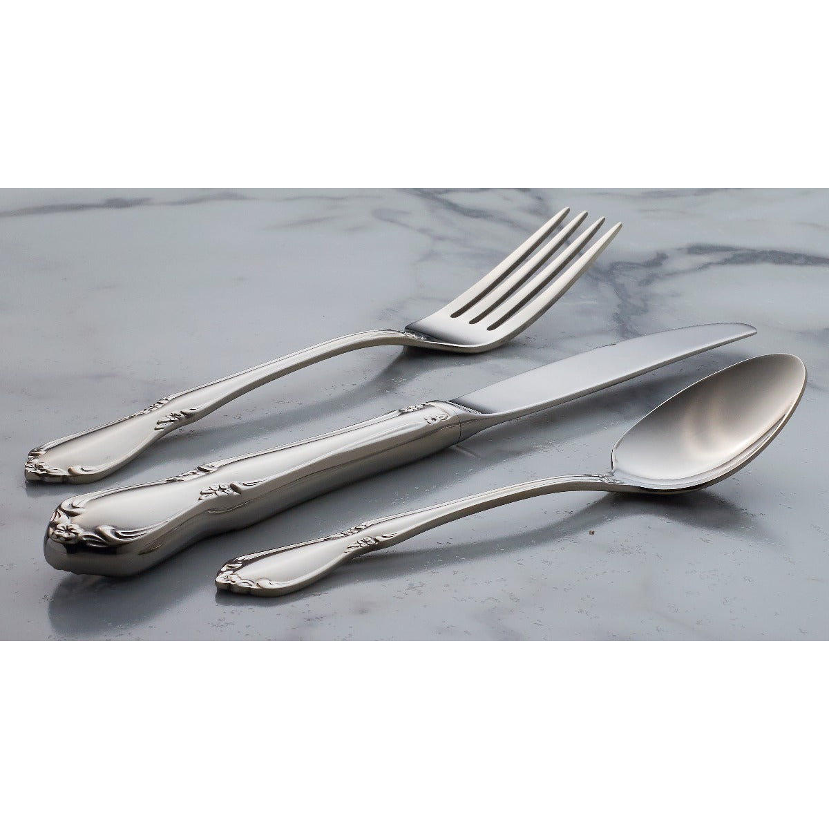 Lenox Premium Chateau Teaspoons, Set of 4 - Image 2