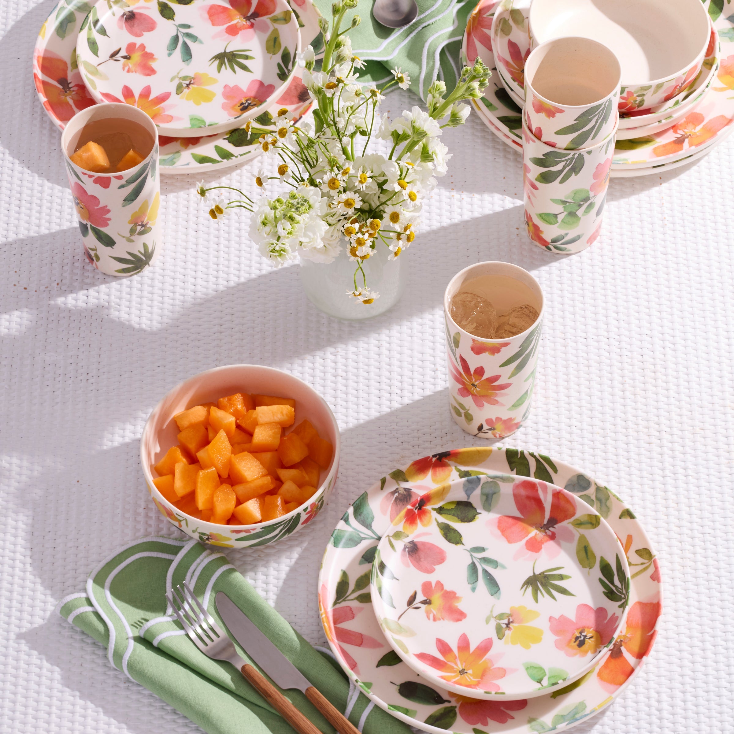 Lenox Premium 24 Seven Melamine Floral 12-Piece Dinnerware Set - Image 2