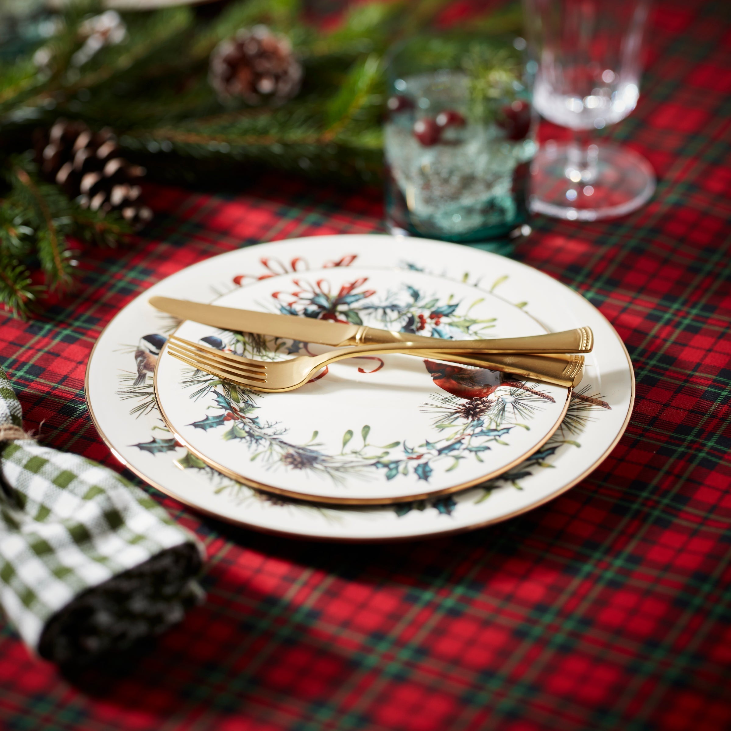 Lenox Premium Winter Greetings Salad Plate - Image 3