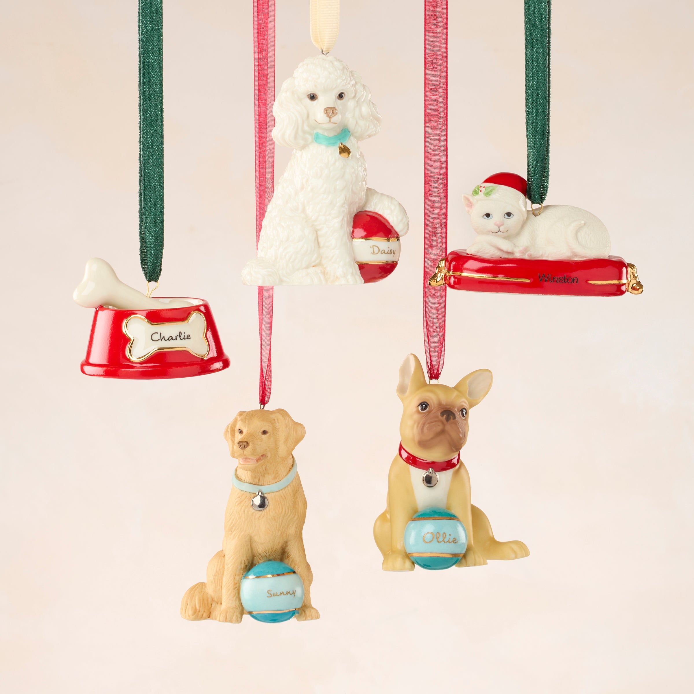 Lenox Premium Personalized Golden Retriever Ornament - Image 4