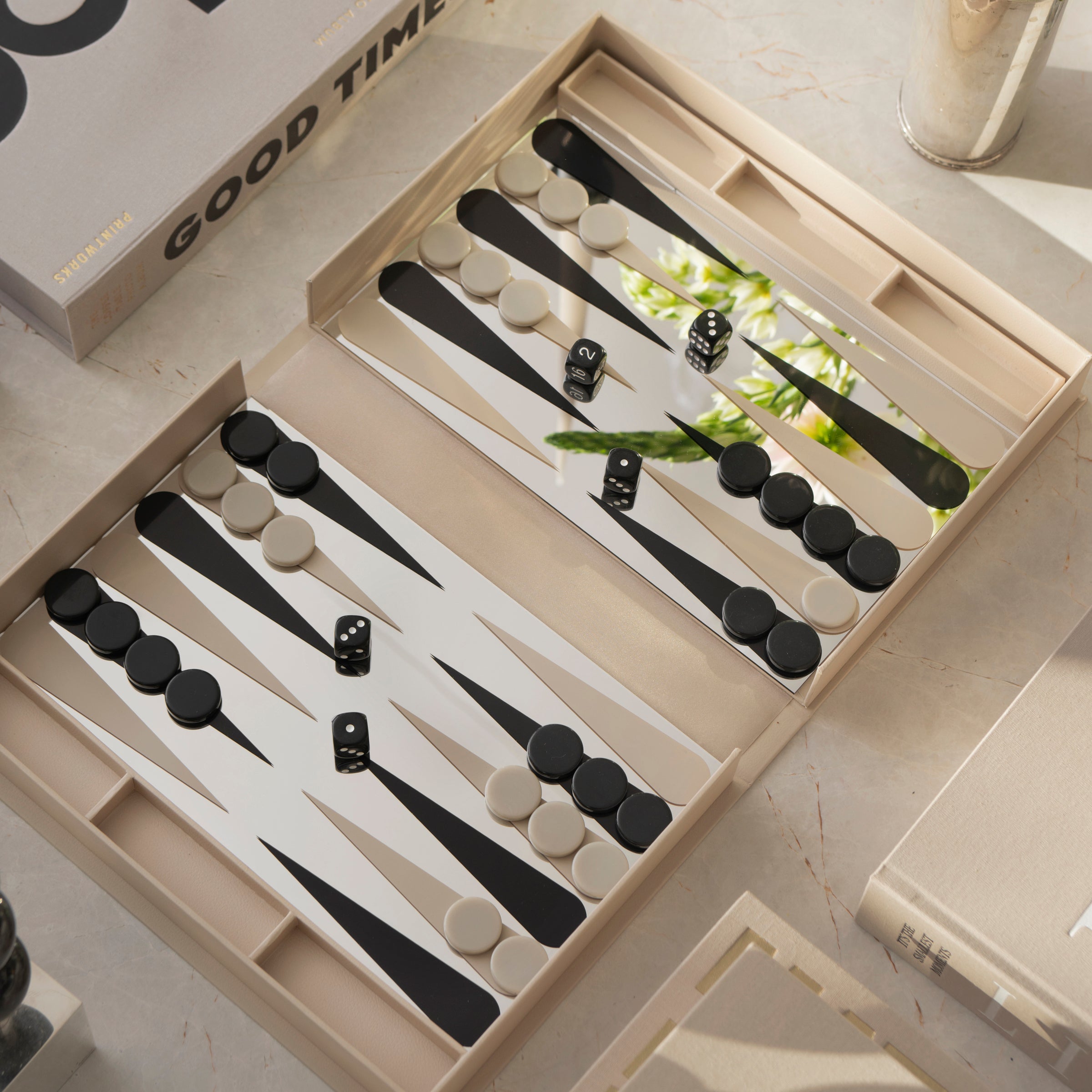 Lenox Premium The Art Of Backgammon Mirror Board Game - Image 3
