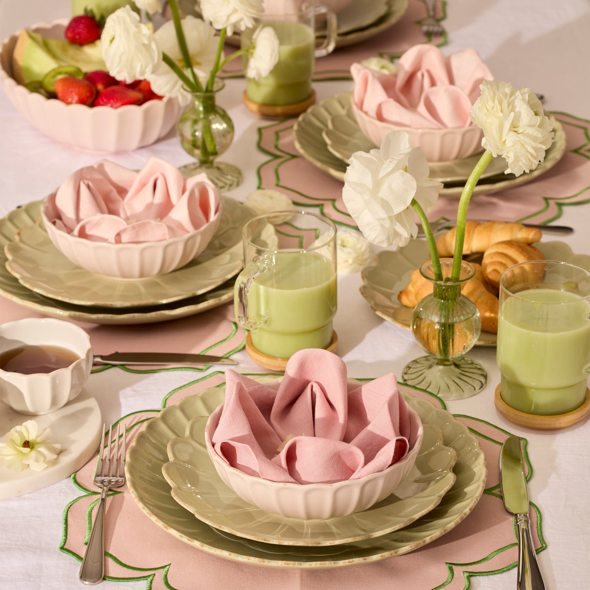Lenox Premium French Perle Scallop Matcha 24-Piece Dinnerware Set - Image 7