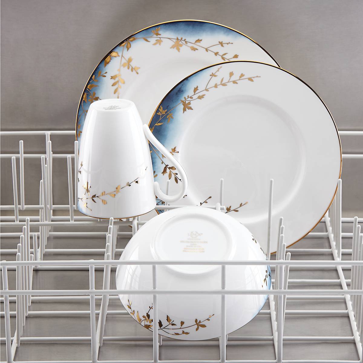 Lenox Premium Highgrove Park 4-Piece Place Setting - Image 4