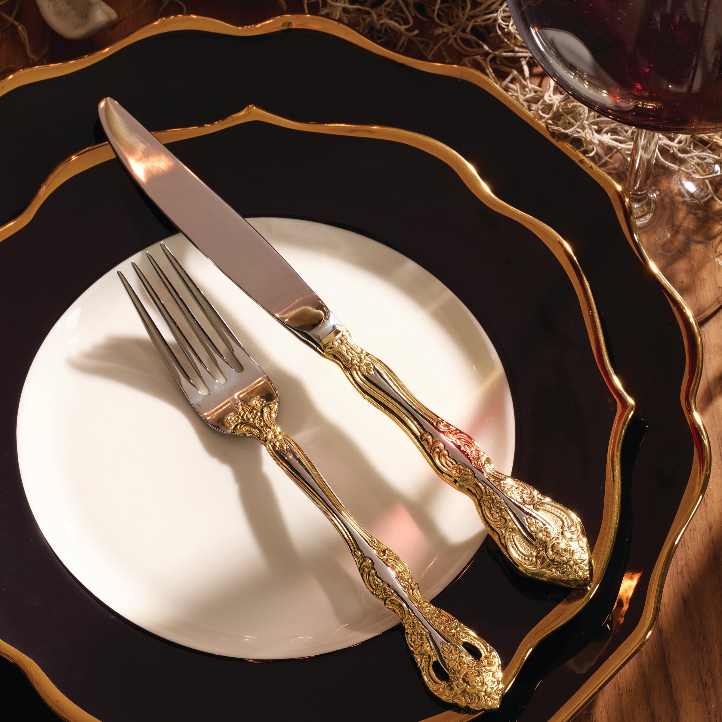 Lenox Premium Golden Michelangelo 20-Piece Flatware Set - Image 7