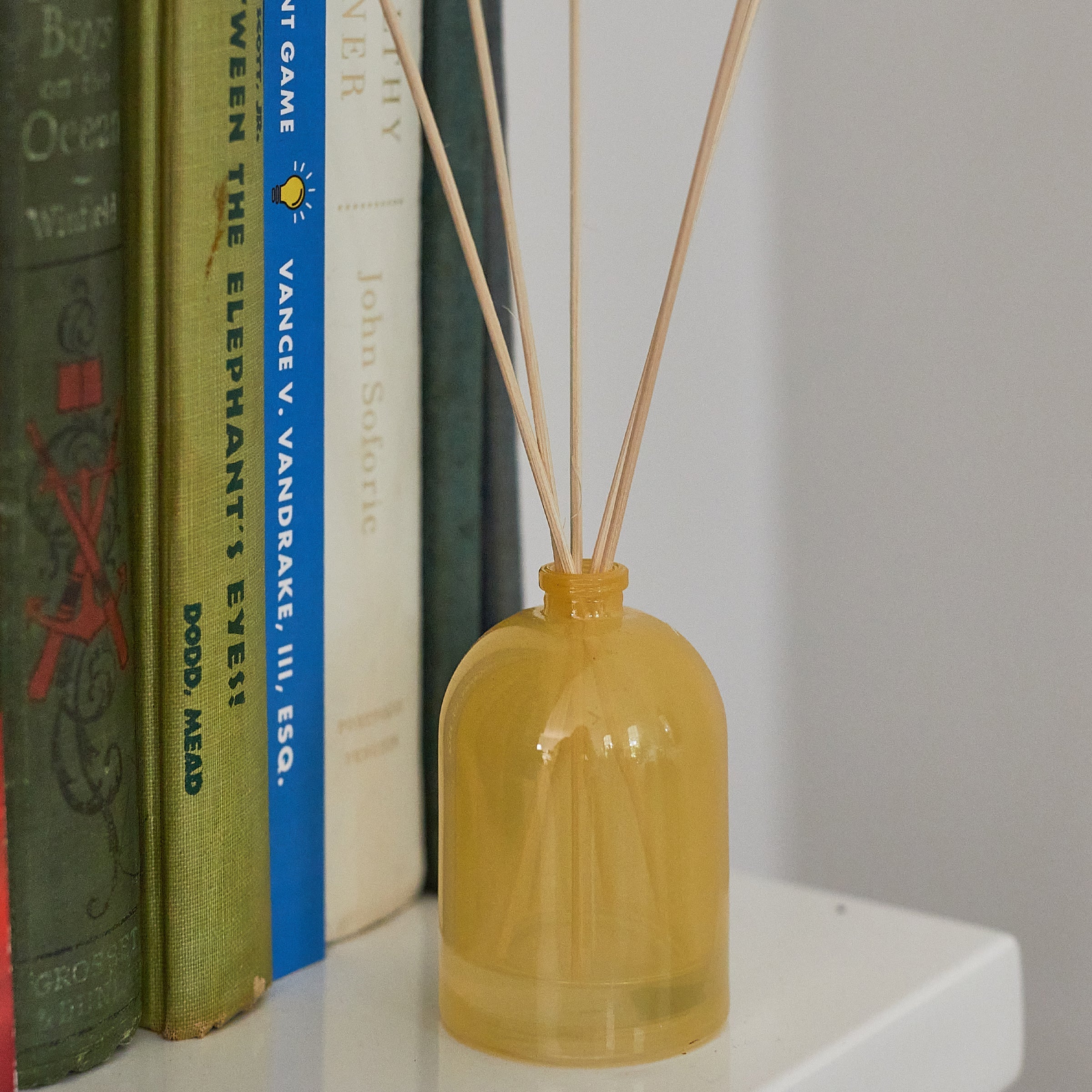 Lenox Premium Petite Lemon 1.5oz Reed Diffuser - Image 2